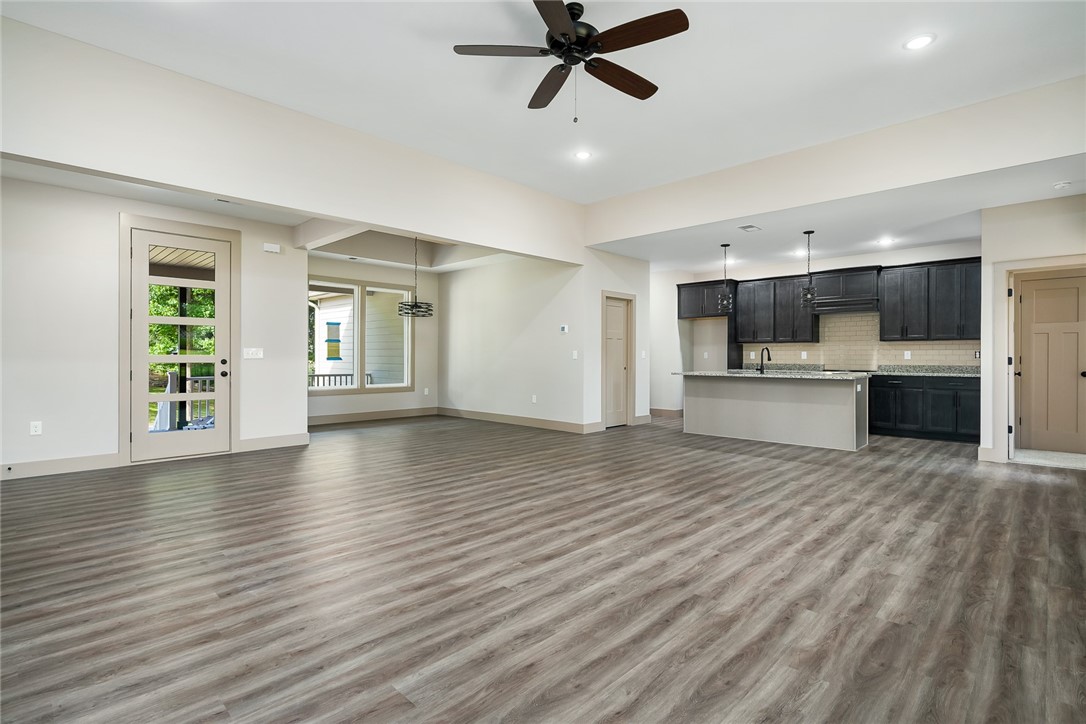 1016 Cox Road Anderson, SC 29621 - Photo 4 of 31 Gallery Image 4