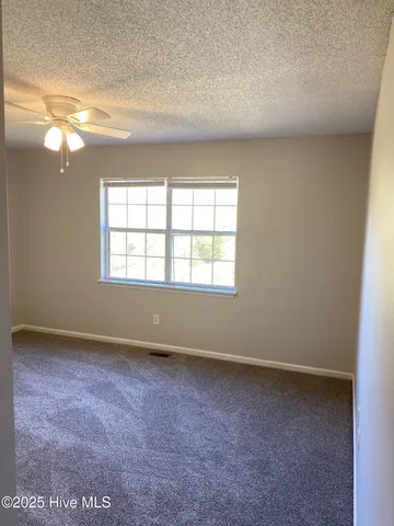 $1,500 | 2009 River Drive, Unit A, Greenville, NC 27858