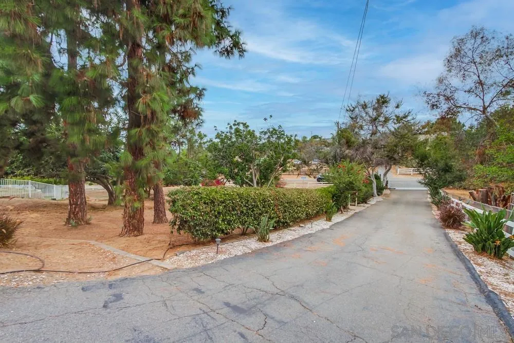 227 Hutchison Street Vista, CA 92084 - Photo 53 of 58