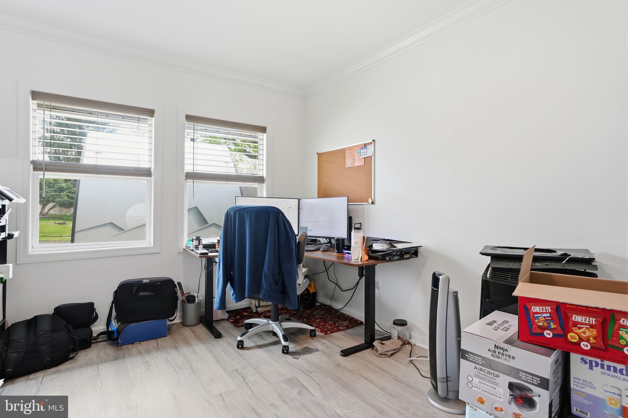 1 Larkspur Road Levittown, PA 19056 - Photo 14 of 32