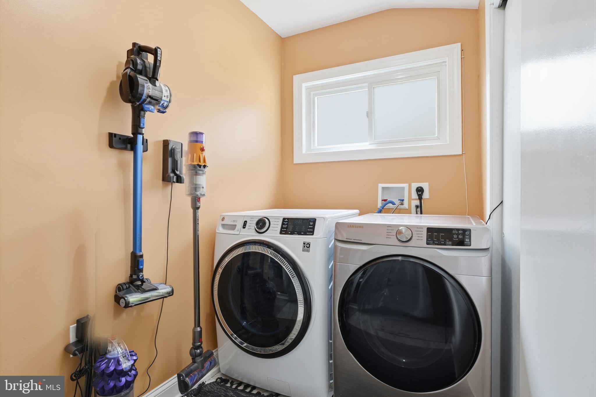 1 Larkspur Road Levittown, PA 19056 - Photo 15 of 32