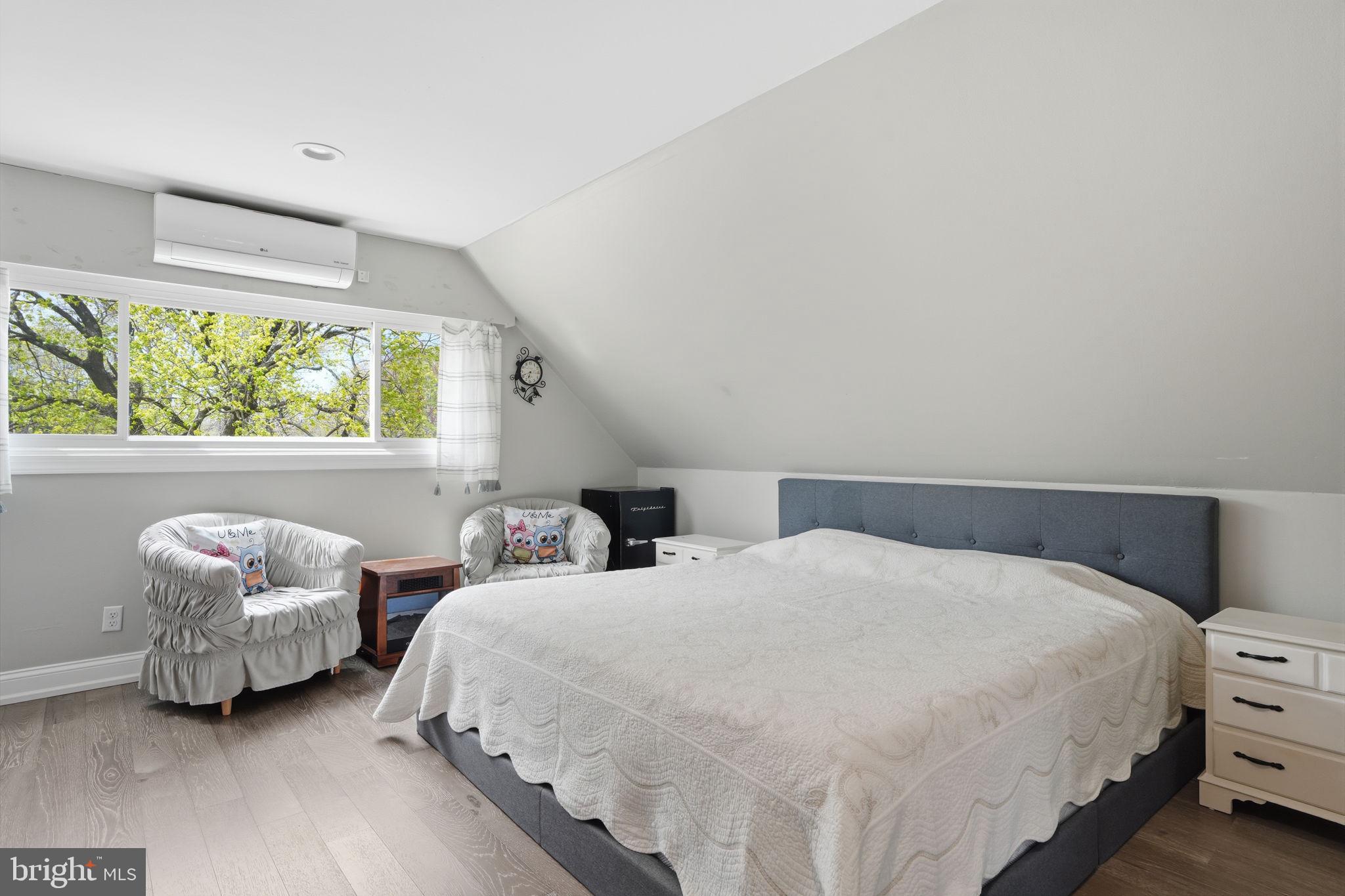 1 Larkspur Road Levittown, PA 19056 - Photo 17 of 32