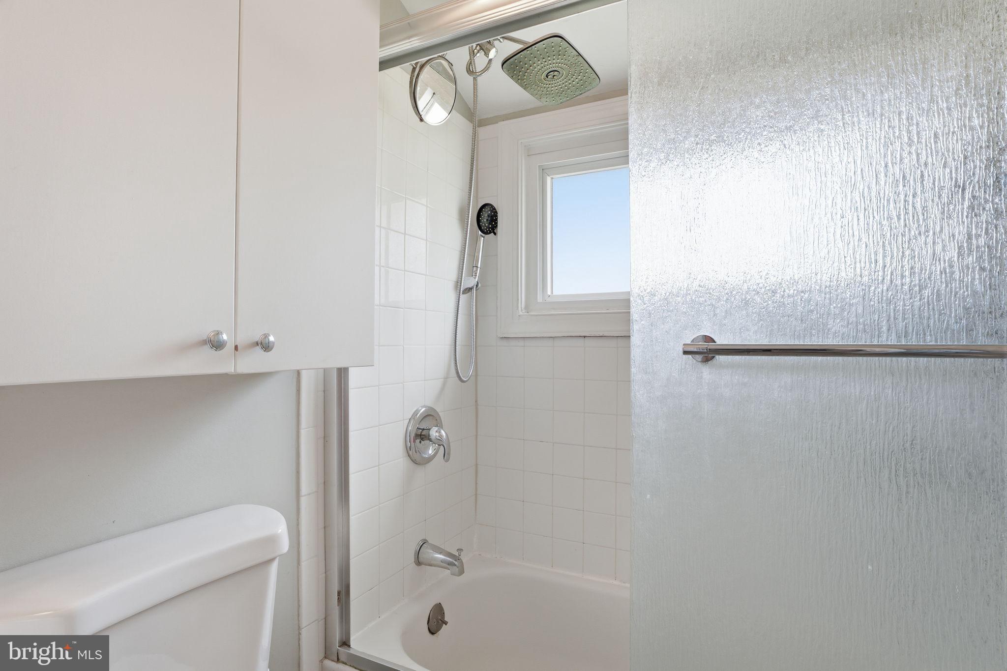 1 Larkspur Road Levittown, PA 19056 - Photo 20 of 32