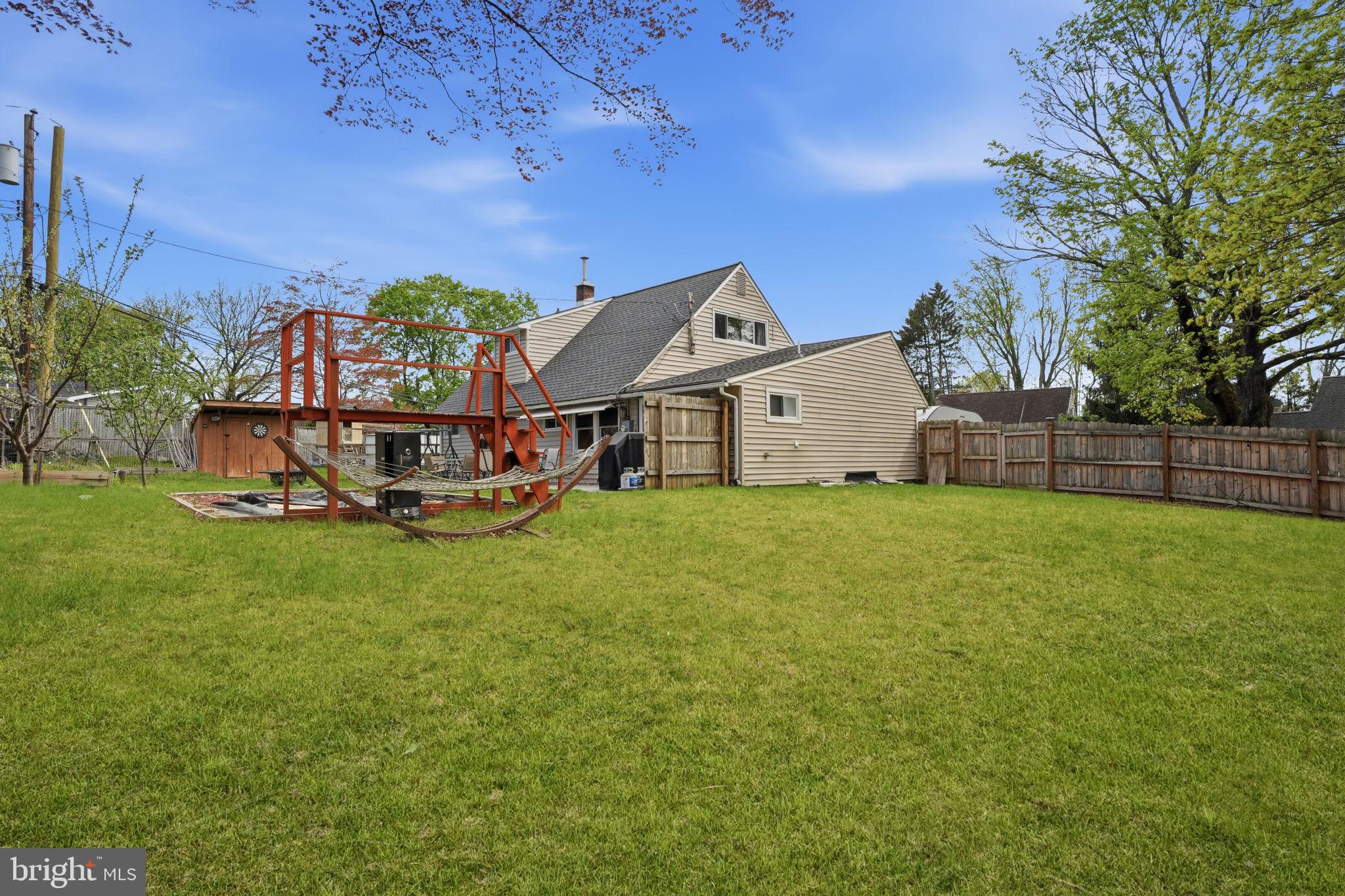 1 Larkspur Road Levittown, PA 19056 - Photo 30 of 32