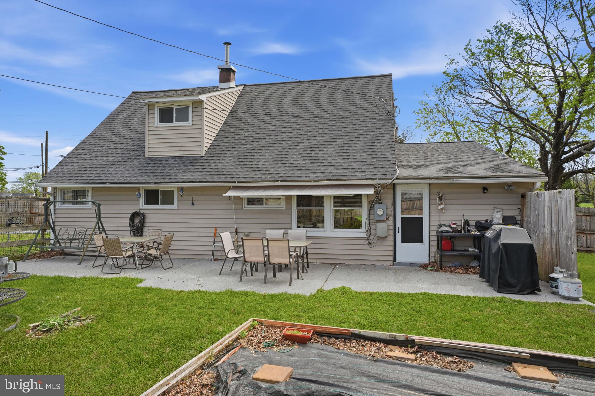 1 Larkspur Road Levittown, PA 19056 - Photo 31 of 32