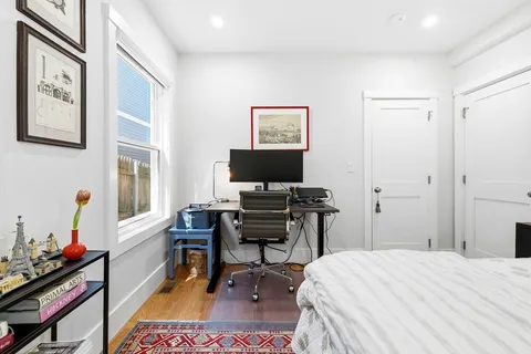$1,100,000 | 32 Cambridge Terrace, Unit 1, Cambridge, MA 02140