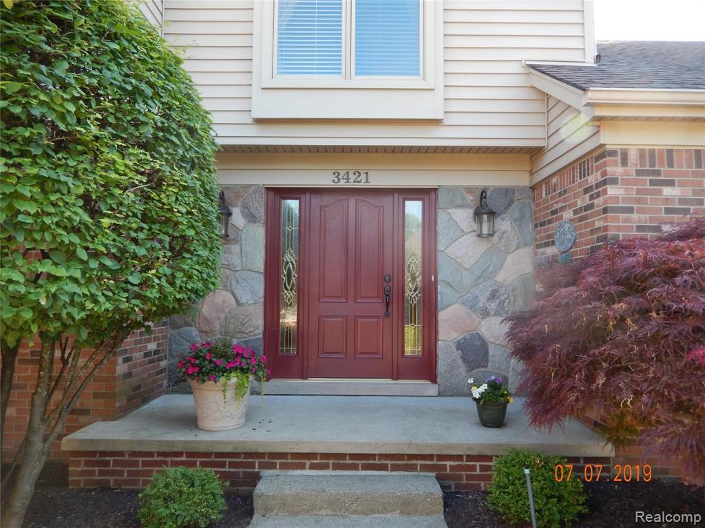 3421 Summit Ridge Drive Rochester Hills, MI 48306 - Photo 5 of 58