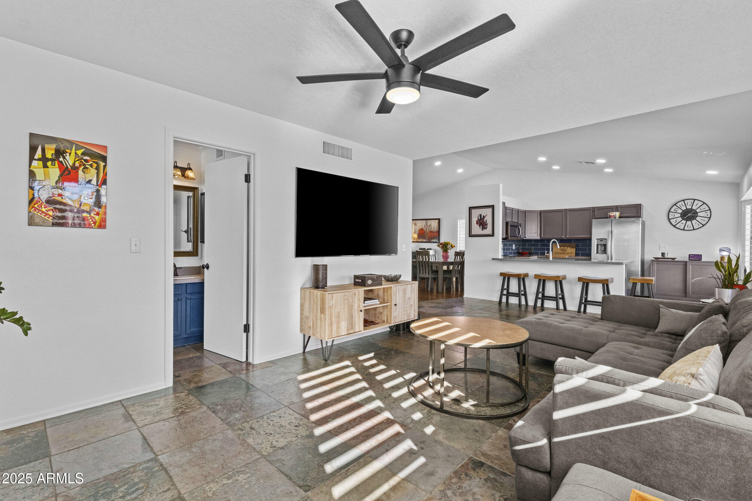 2749 East Rock Wren Road Phoenix, AZ 85048 - Photo 8 of 44 14_img_3597-2