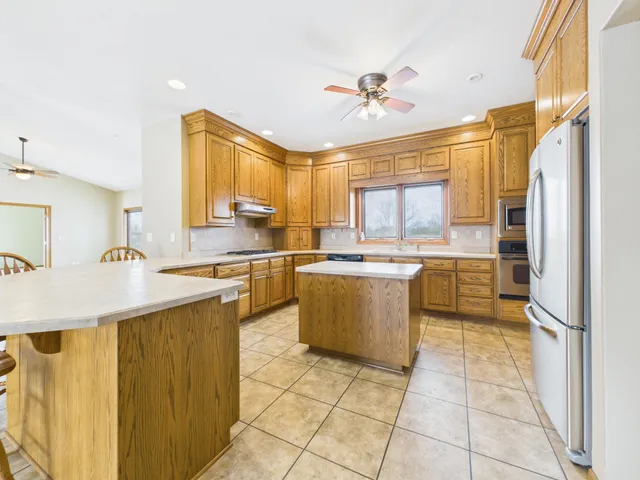 $589,000 | 19801 Sundown Lane, Glenwood, MN 56334