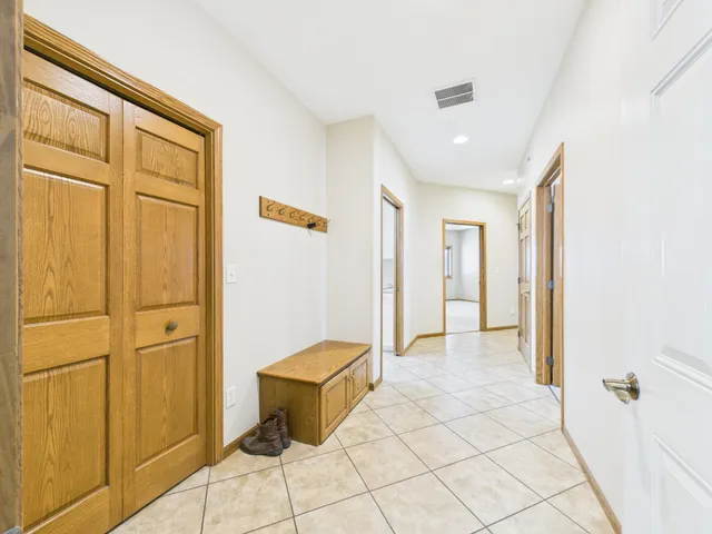 $589,000 | 19801 Sundown Lane, Glenwood, MN 56334