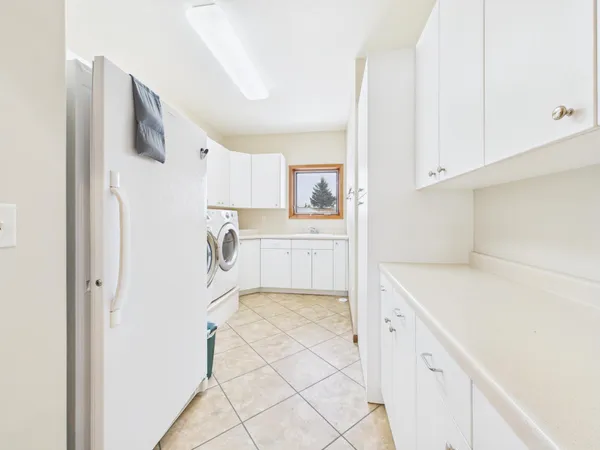 $589,000 | 19801 Sundown Lane, Glenwood, MN 56334