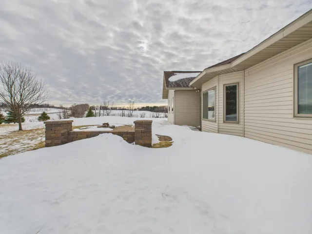 $589,000 | 19801 Sundown Lane, Glenwood, MN 56334