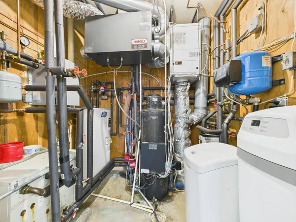 $589,000 | 19801 Sundown Lane, Glenwood, MN 56334