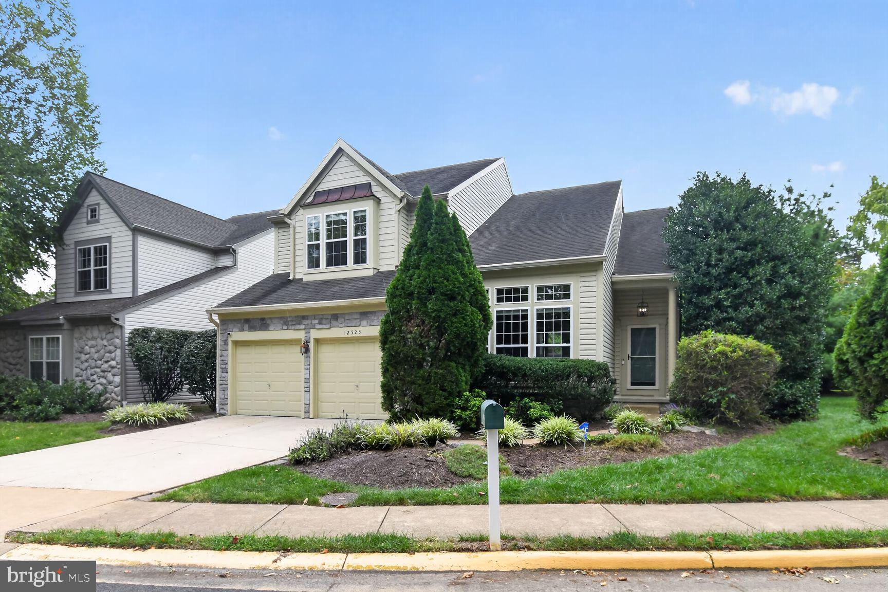 12525 Fox View Way Reston, VA 20191 - Photo 1 of 29 Beautiful, contemporary house
