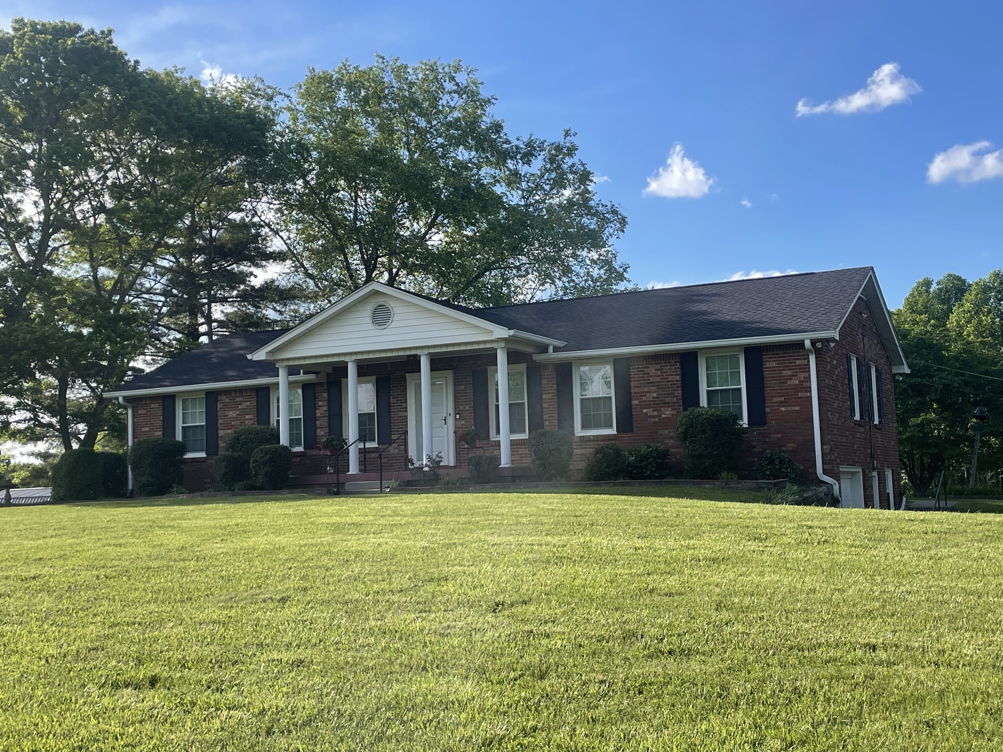 281 Ed Harris Road Ashland City, TN 37015 - Photo 4 of 47 Gallery Image 4