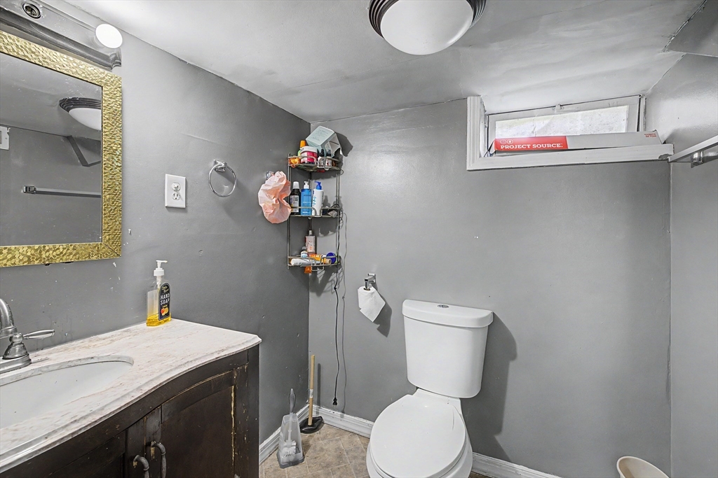 23 Jenness Street Springfield, MA 01104 - Photo 18 of 25