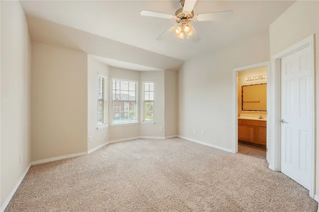 $329,500 | 305 Holleman Drive, Unit 902, College Station, TX 77840