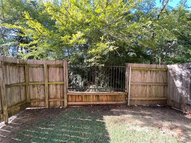 $329,500 | 305 Holleman Drive, Unit 902, College Station, TX 77840