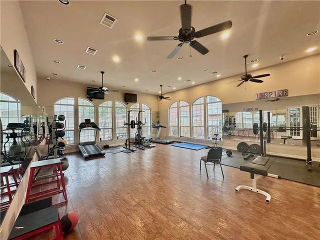 $329,500 | 305 Holleman Drive, Unit 902, College Station, TX 77840