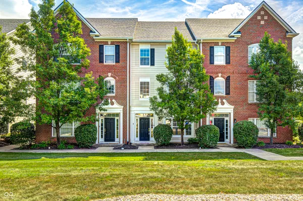 $260,000 | 2342 The Springs Drive, Indianapolis, IN 46260