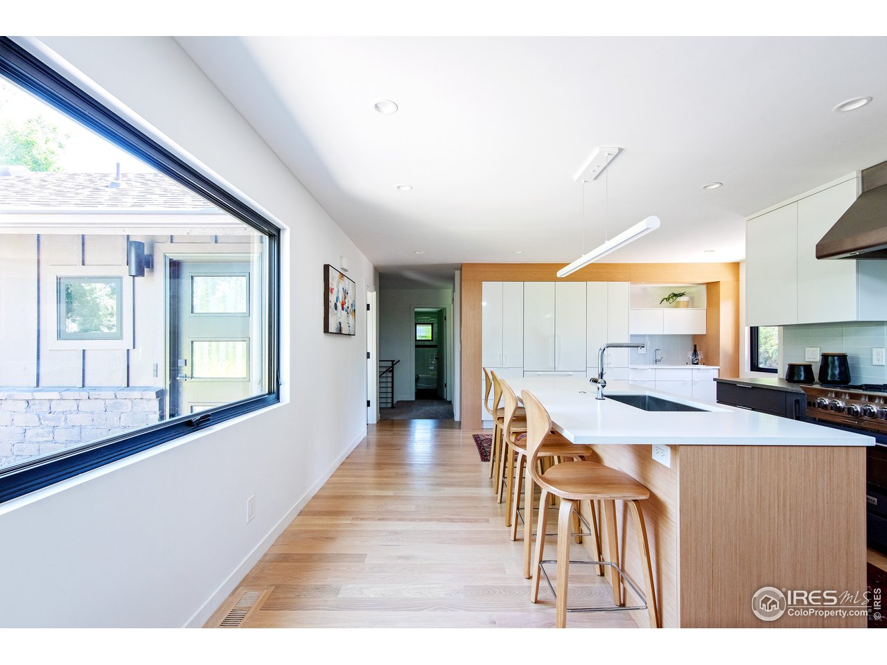 8835 Pine Cone Lane Niwot, CO 80503 - Photo 4 of 32