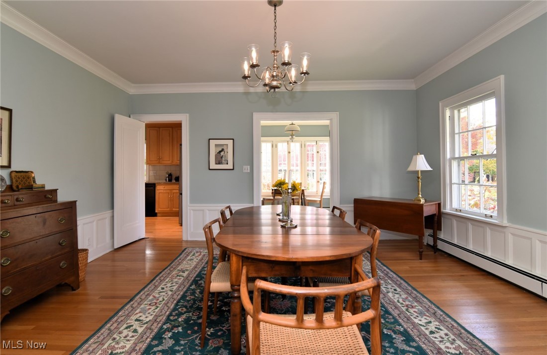 2887 Kingsley Road Shaker Heights, OH 44122 - Photo 8 of 40 The Dining Room opens to both the Kitchen and the Morning Room as well as the Foyer