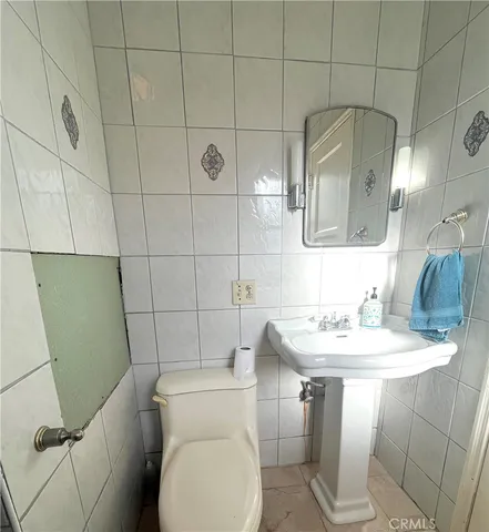 $965,000 | 5839 Tobias Avenue, Van Nuys, CA 91411