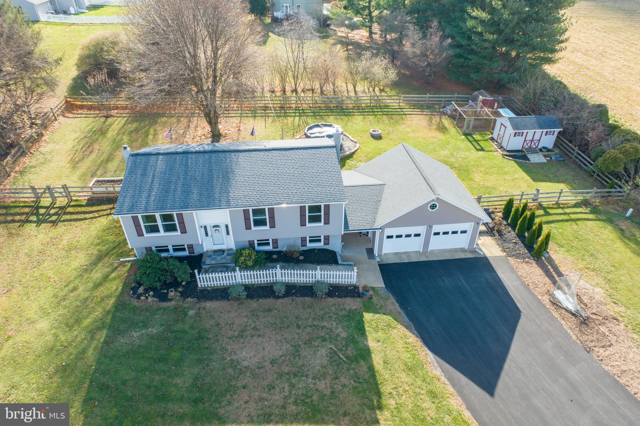 184 Monacy Road Coatesville, PA 19320 - Photo 3 of 51 Gallery Image 3