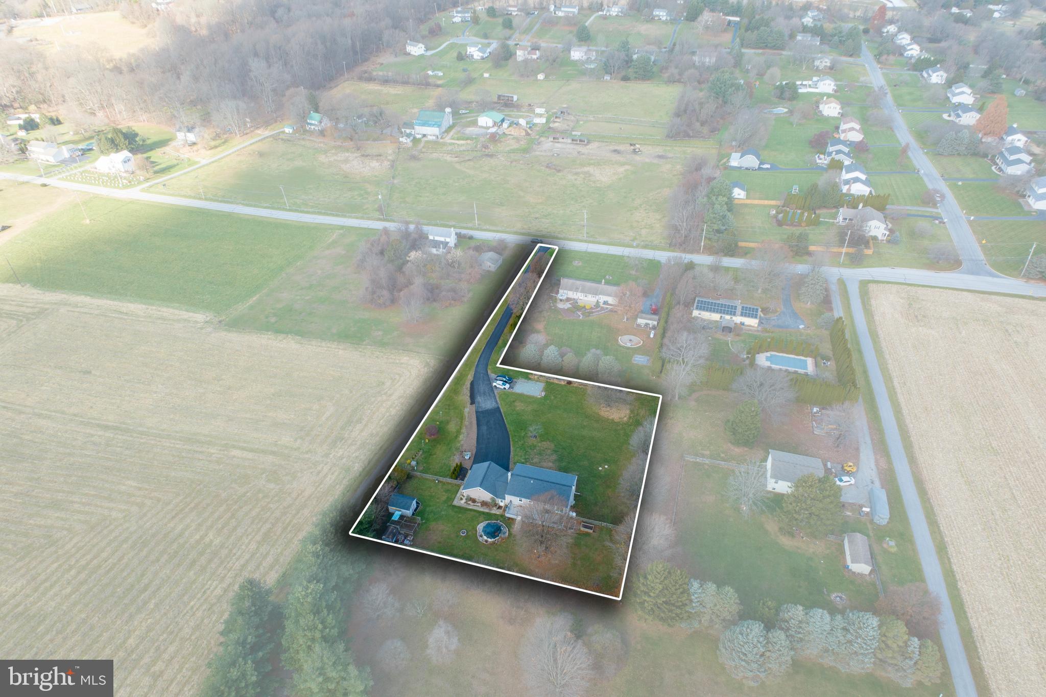 184 Monacy Road Coatesville, PA 19320 - Photo 9 of 51 Gallery Image 9