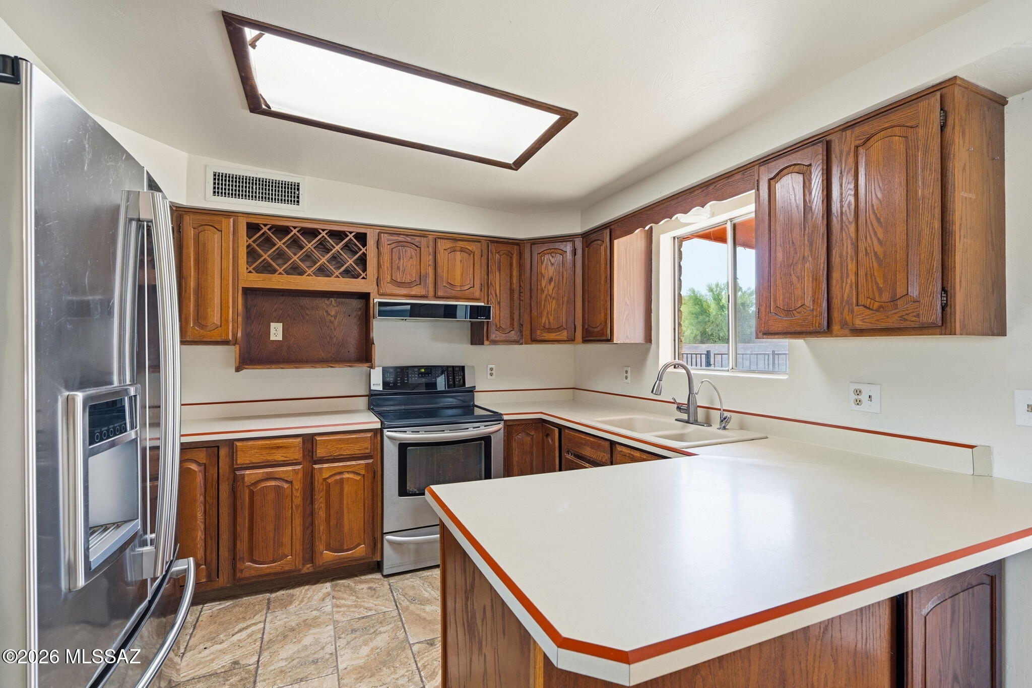 4241 South Kolb Road Tucson, AZ 85730 - Photo 18 of 50 Kitchen