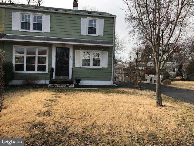268 West Roland Road Brookhaven, PA 19015 - Photo 1 of 26 Exterior Front