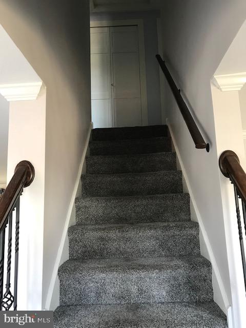 268 West Roland Road Brookhaven, PA 19015 - Photo 22 of 26 Stairway