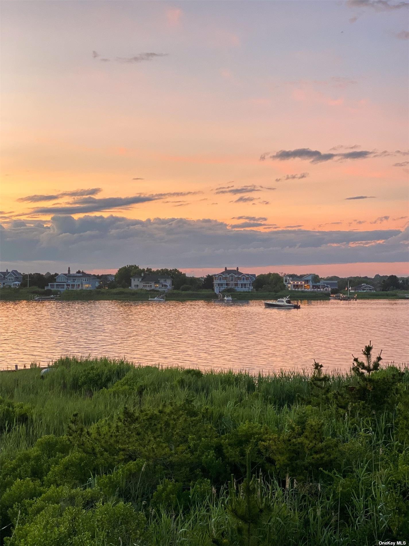 274 Westhampton Beach, undefined 00000 - Photo 14 of 21 Unrivaled waterfront sunsets