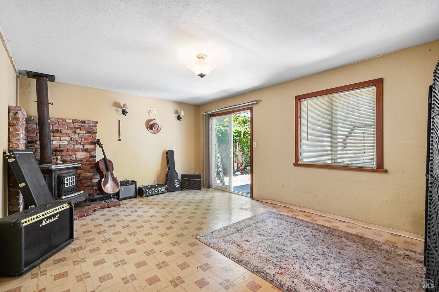 613 Ashbury Avenue Santa Rosa, CA 95404 - Photo 25 of 29