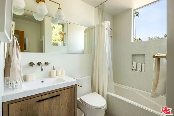 $15,000 | 844 California Avenue, Venice, CA 90291