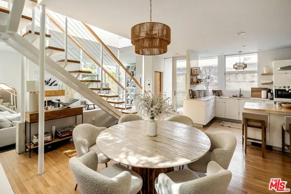 $15,000 | 844 California Avenue, Venice, CA 90291