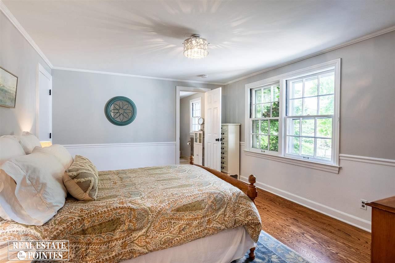 1031 Harvard Road Grosse Pointe Park, MI 48230 - Photo 22 of 42