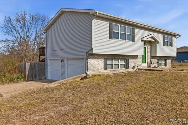 $235,000 | 20440 Sweetwater Road, Waynesville, MO 65583