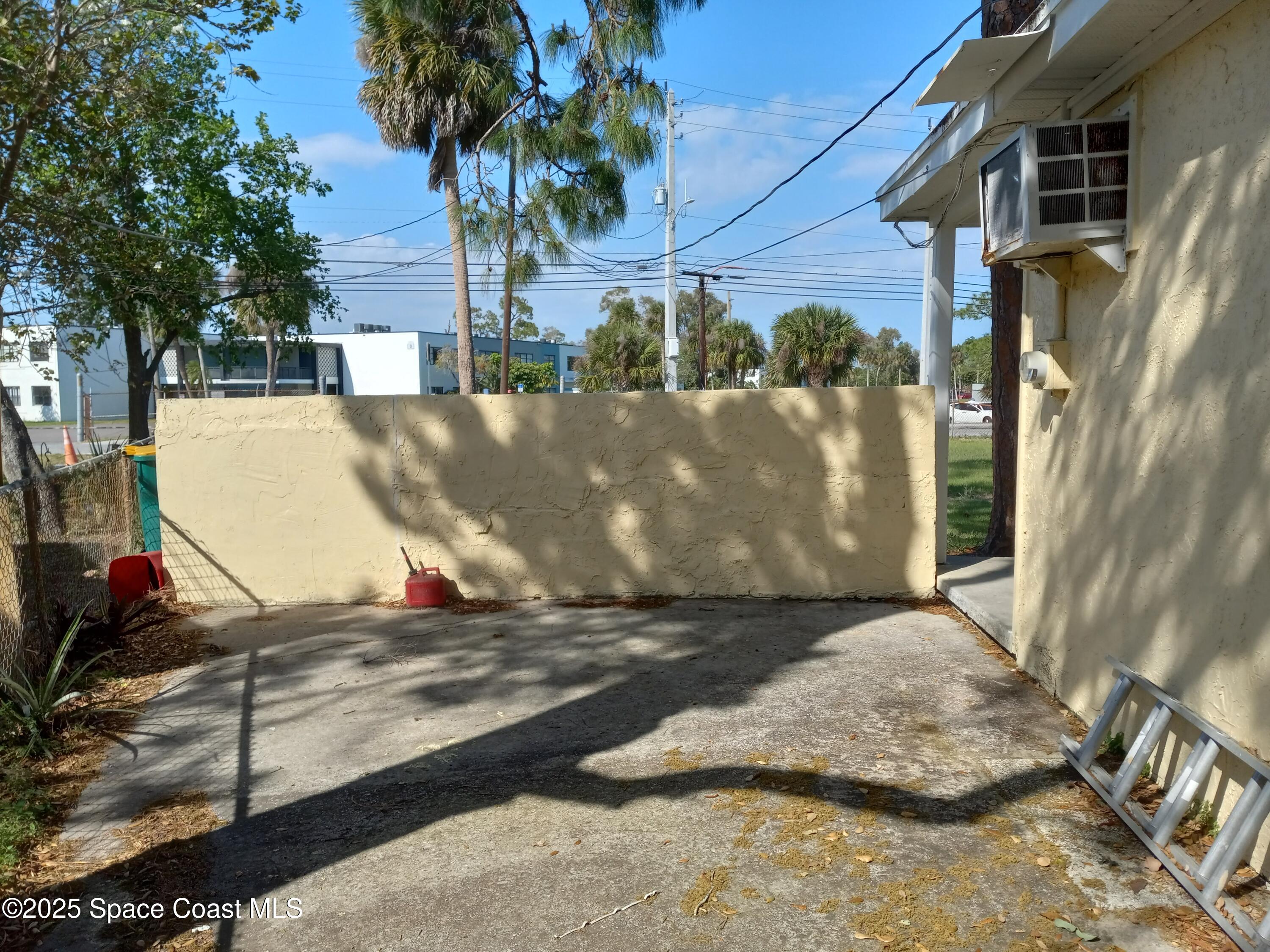 205 Lucas Road Merritt Island, FL 32953 - Photo 3 of 12 Side Porch