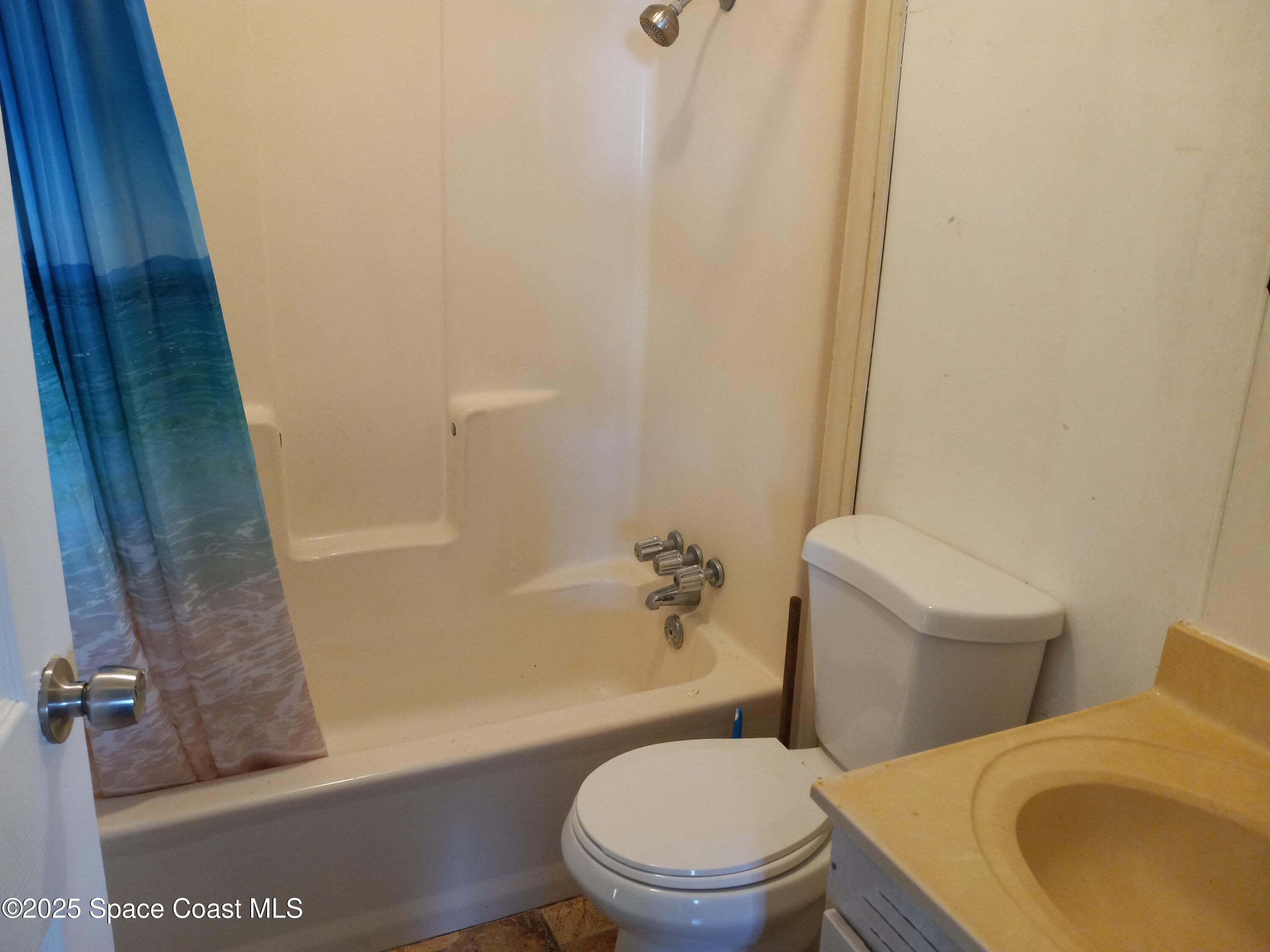 205 Lucas Road Merritt Island, FL 32953 - Photo 10 of 12 Master Bath