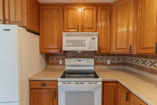 $599,000 | 30694 County Road West, Elroy, WI 53929