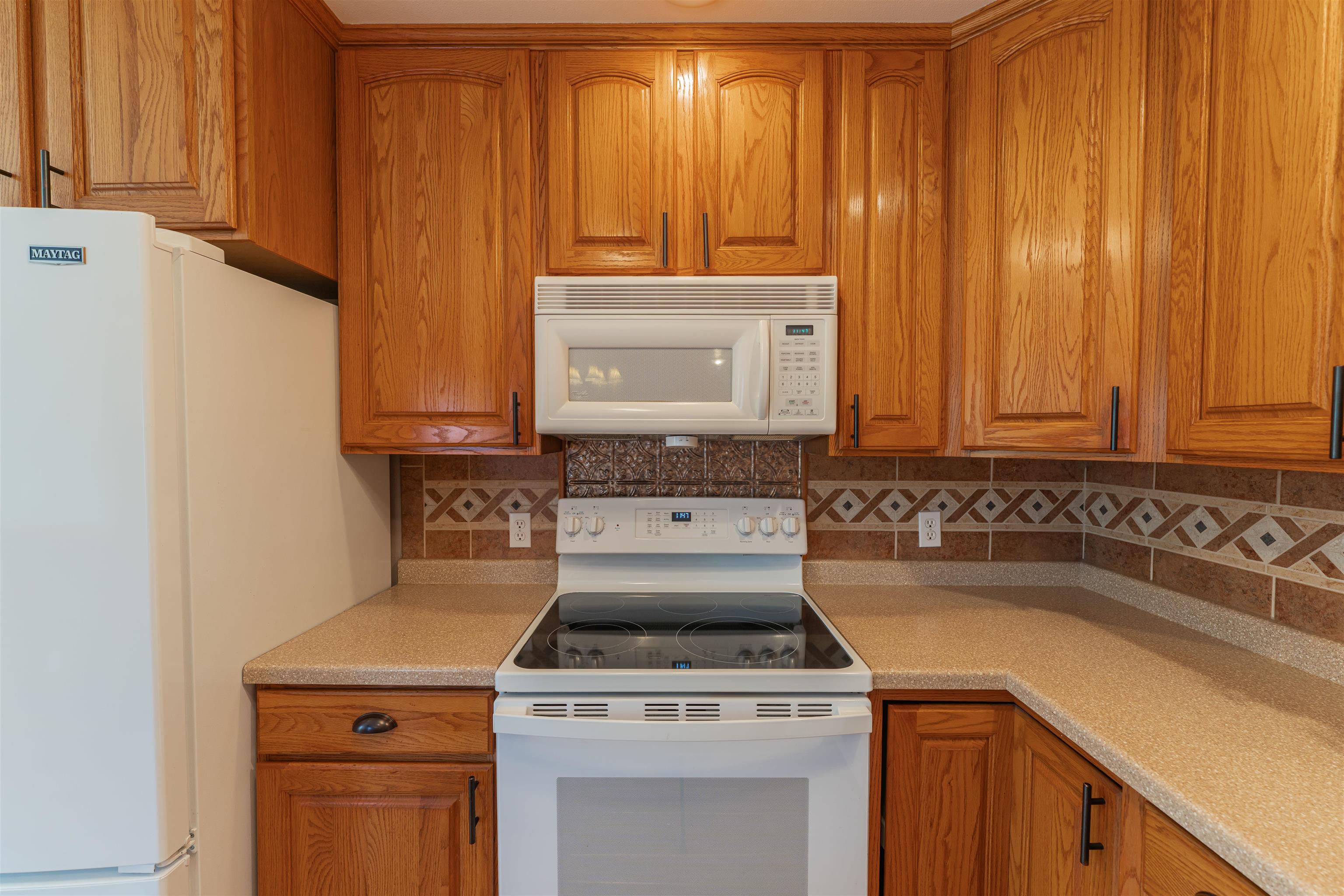 30694 County Road West Elroy, WI 53929 - Photo 15 of 84