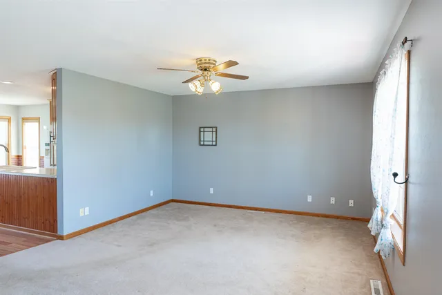 $599,000 | 30694 County Road West, Elroy, WI 53929