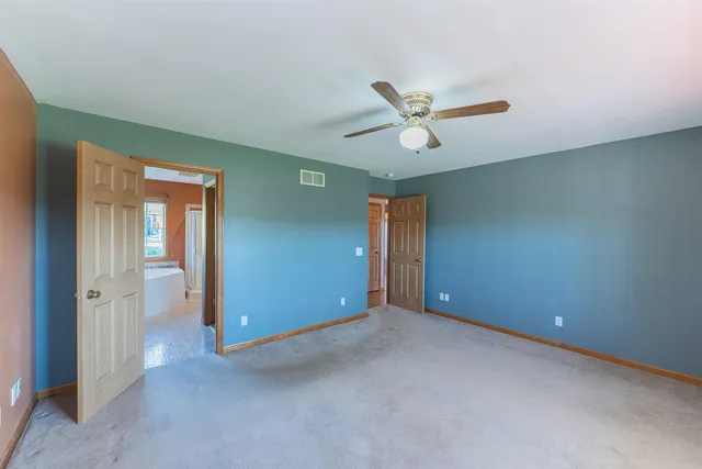 $599,000 | 30694 County Road West, Elroy, WI 53929