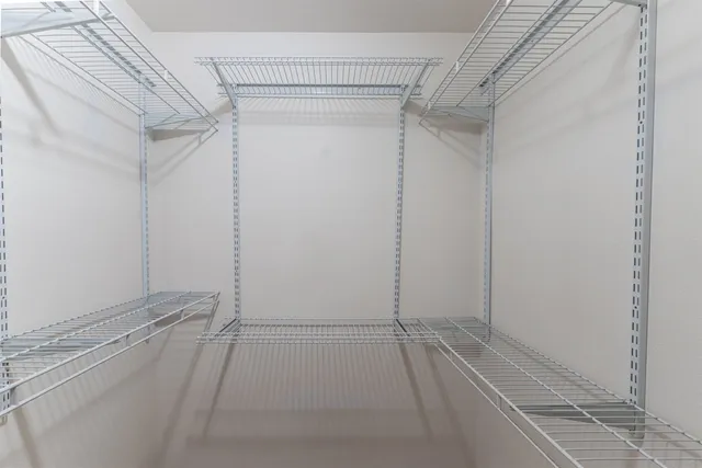 $599,000 | 30694 County Road West, Elroy, WI 53929