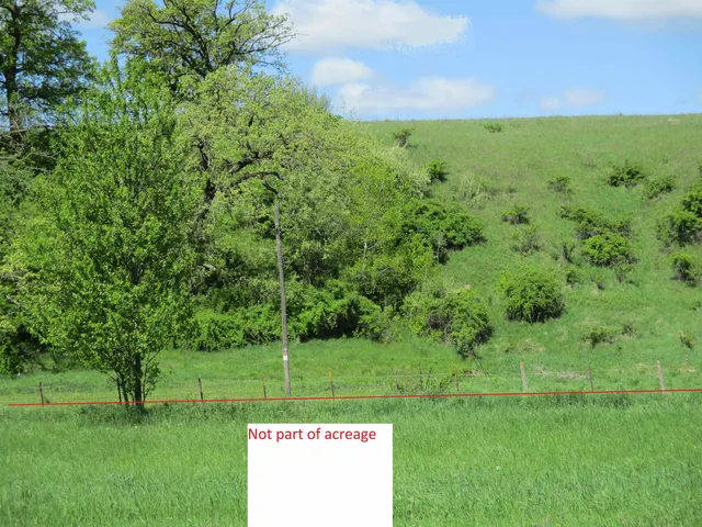 $599,000 | 30694 County Road West, Elroy, WI 53929