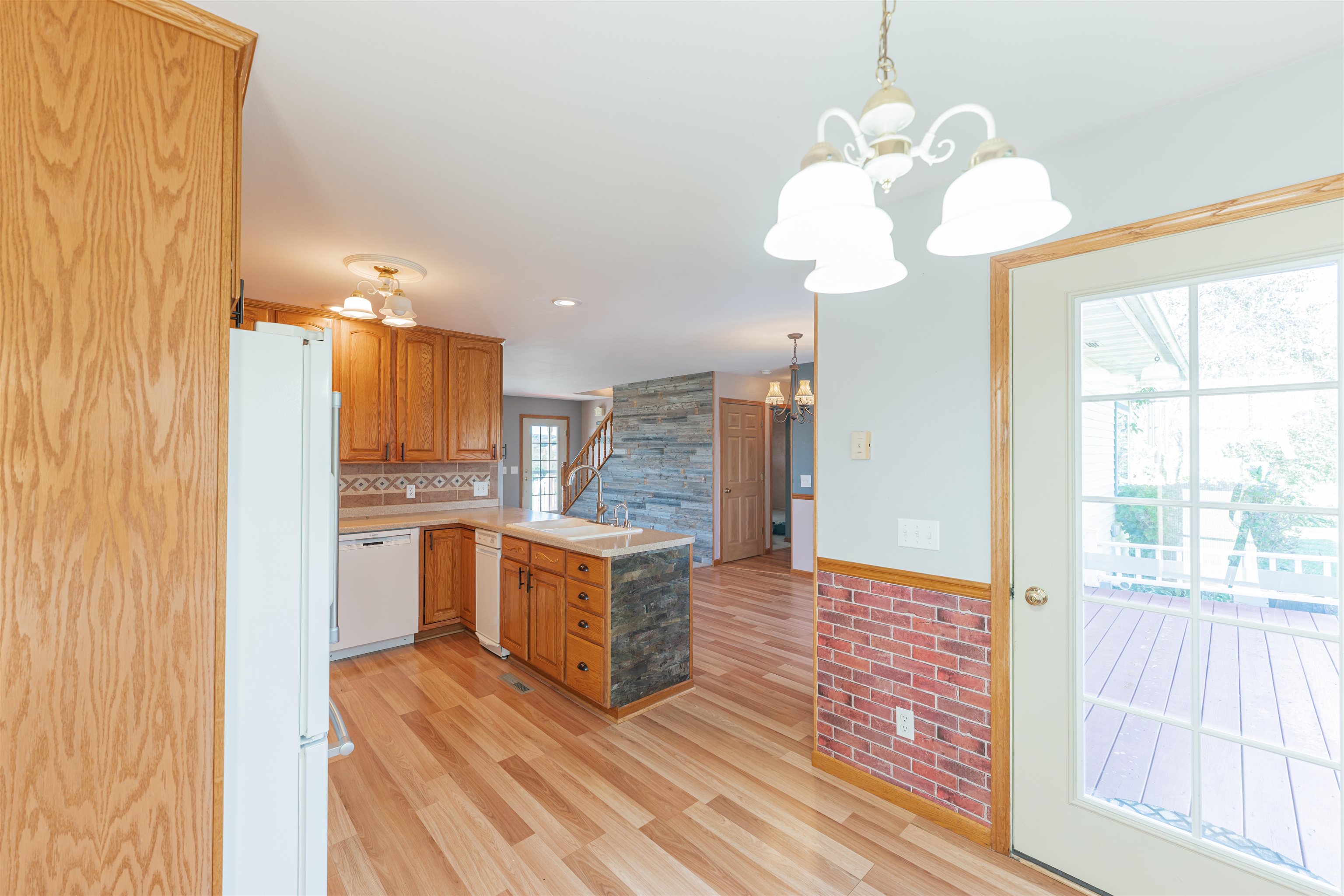 30694 County Road West Elroy, WI 53929 - Photo 10 of 84