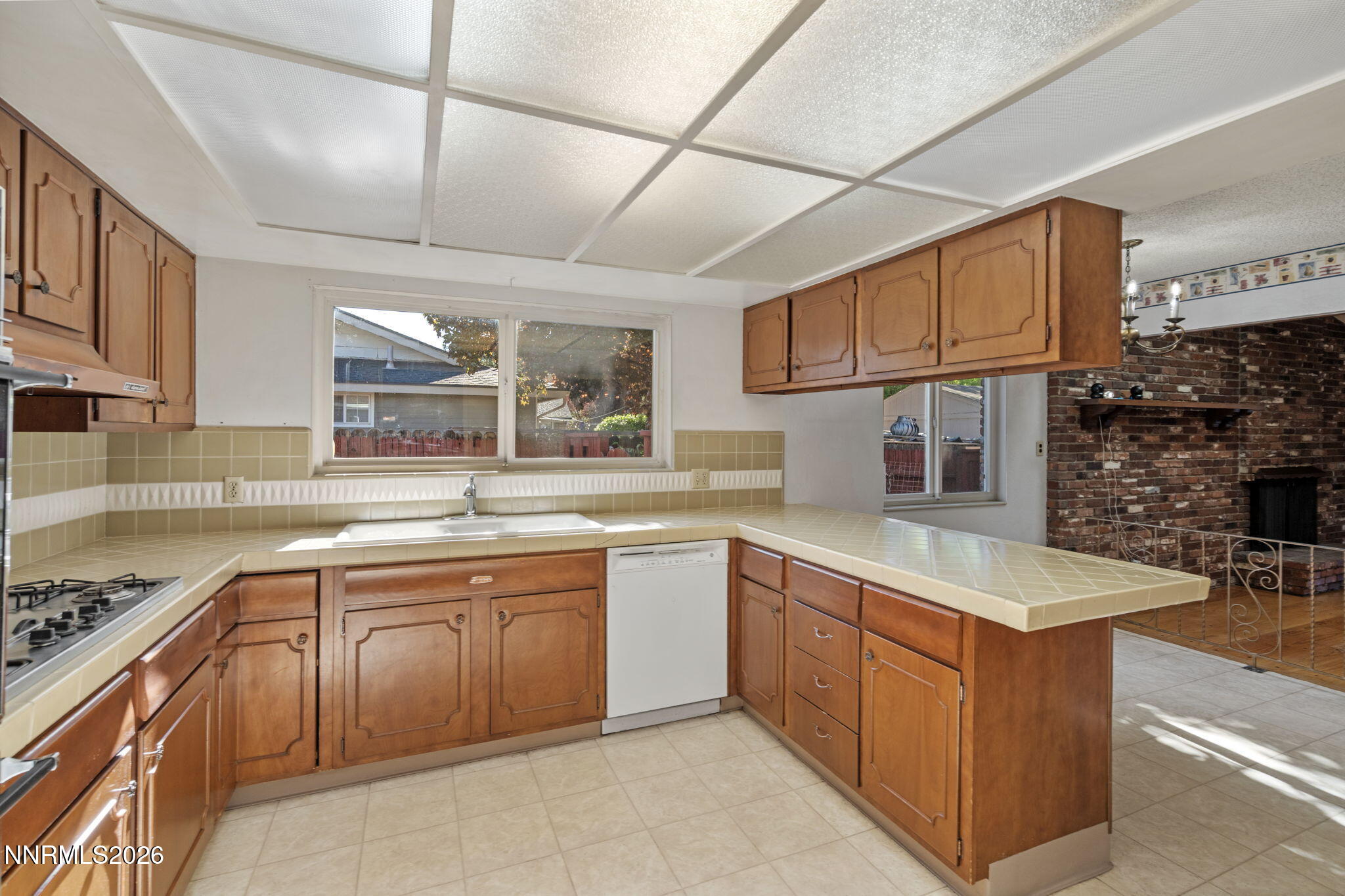 1960 Allen Street Reno, NV 89509 - Photo 10 of 43 10-web-or-mls-DSC07719