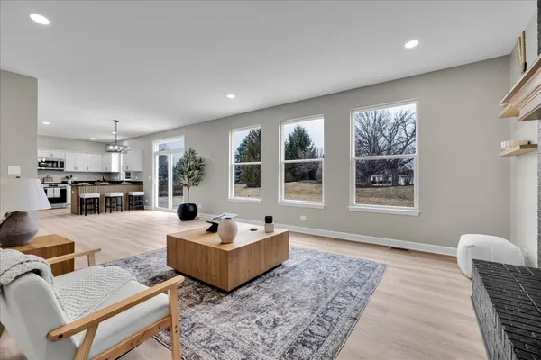 $529,900 | 555 Bluestem Drive, Yorkville, IL 60560