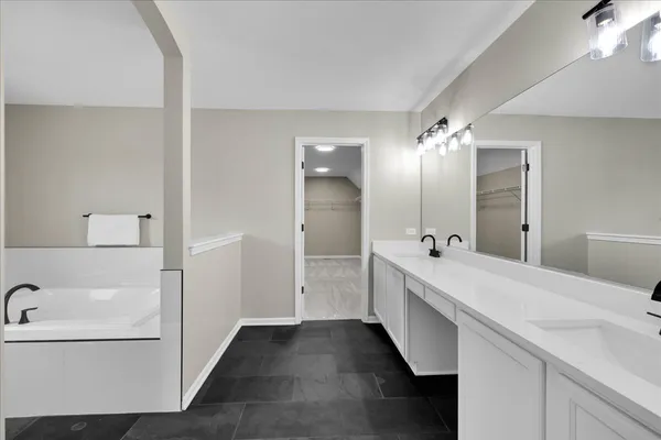$529,900 | 555 Bluestem Drive, Yorkville, IL 60560